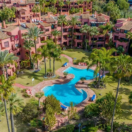 Apartment Alicate *